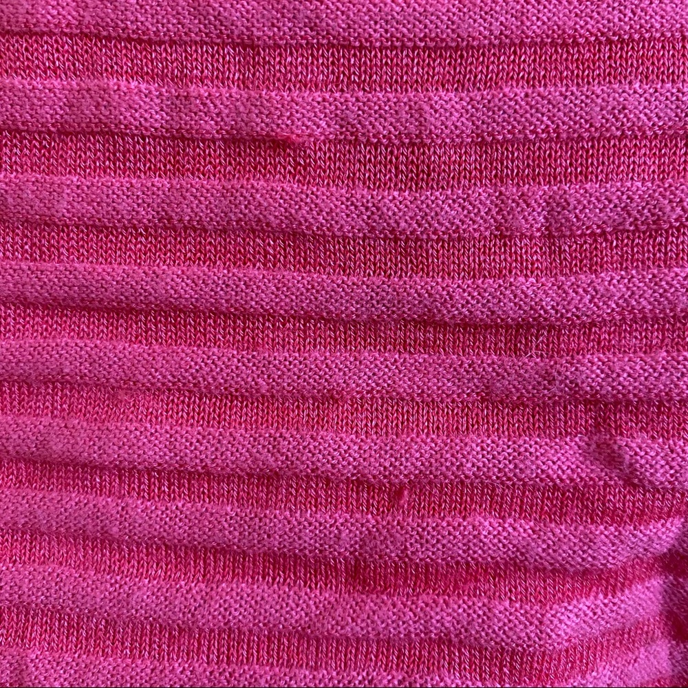 LOFT • Beautiful Lipstick Pink Subtle Stripe Top - Size M - Picture 12 of 14